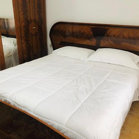 Vangert Apartment Берат Екстер'єр фото